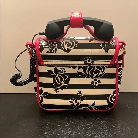 Betsy Johnson Phone Purse - Picture 2 of 6
